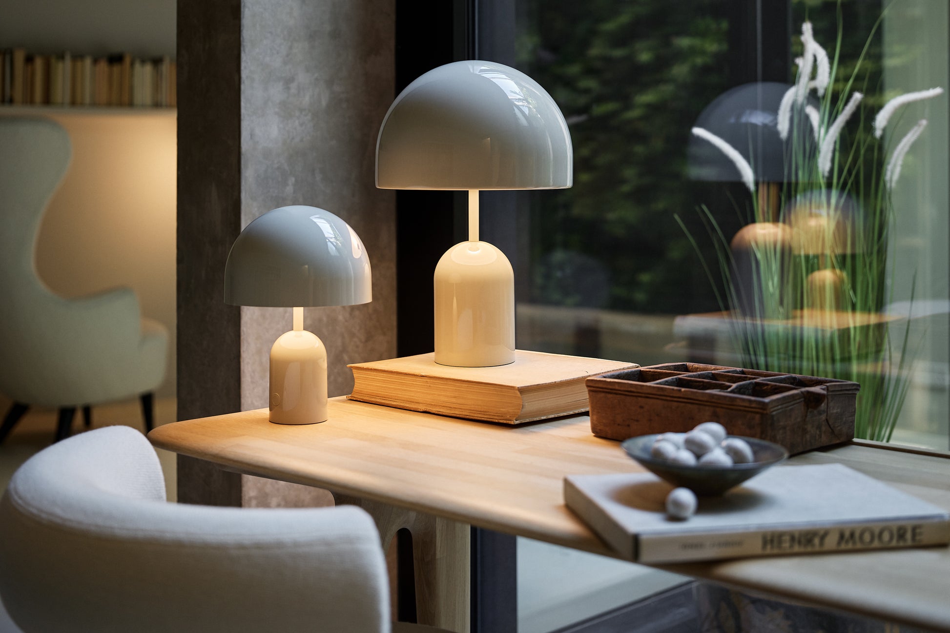 BELL TABLE LIGHT GREY LED Tom Dixon. - Milk Concept Boutique