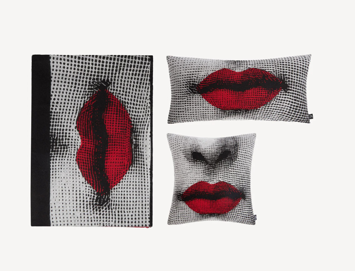 Fornasetti Cushion KISS 50x50cm