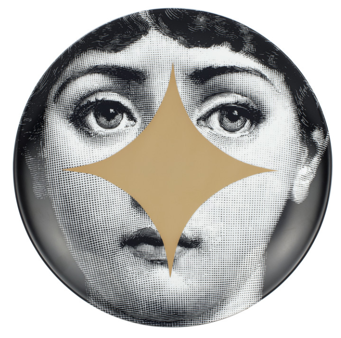 Fornasetti Wall Plate T&V 42 gold - Milk Concept Boutique