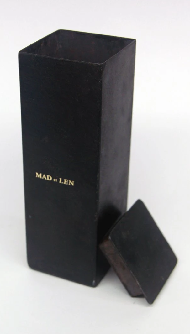 Eau de Parfum BLACK UDDÜ - Milk Concept Boutique