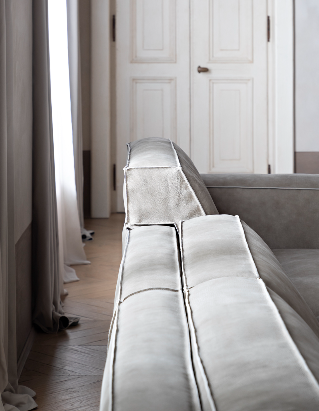 Up Sofa by Giuseppe Vigano' - Milk Concept Boutique