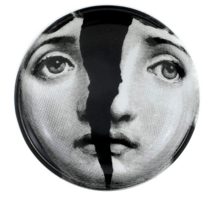 Fornasetti Round ashtray Tema & Variazioni n°10 black/white - Milk Concept Boutique