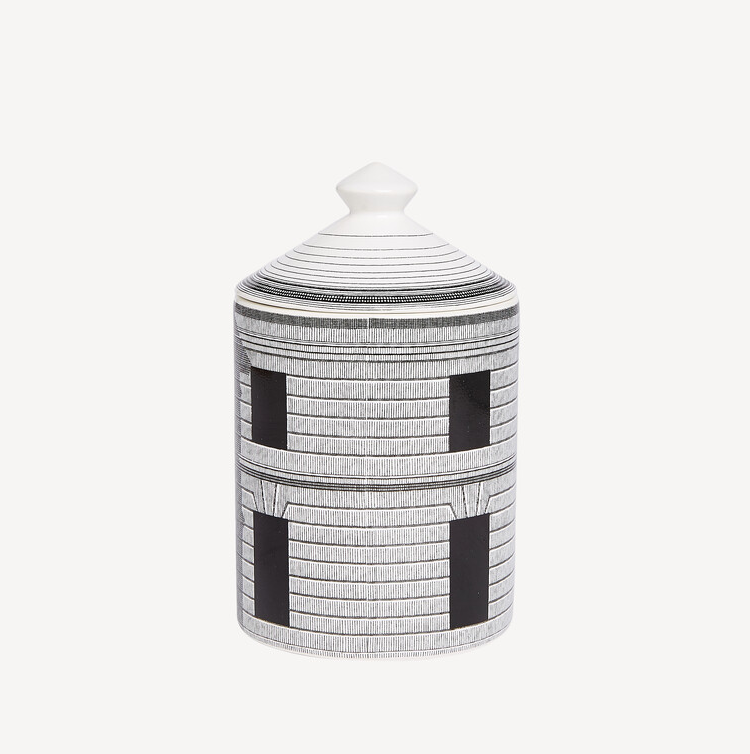 Fornasetti SE POI Scented candle - Décor Architettura - Fragrance Immaginazione - Milk Concept Boutique