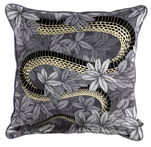 Fornasetti Silk cushion Peccato Originale 45x45cm - Milk Concept Boutique